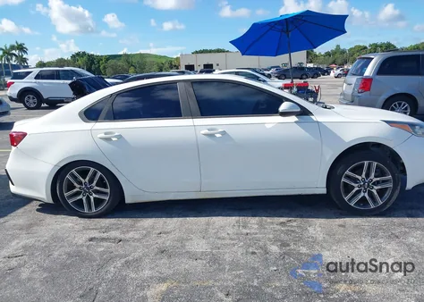 2019 Kia Forte S from USA, damaged, VIN 3KPF34AD8KE021022